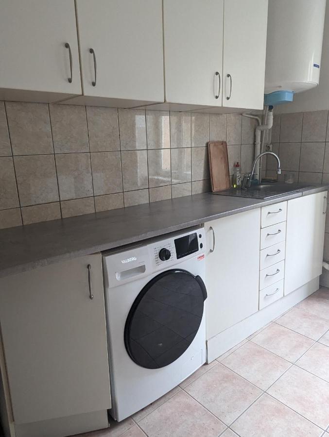 Le Thannois - Appartement 2 Chambres, Salon, Cuisine Equipee, Parking Et Wifi Gratuit Mulhouse Exteriör bild